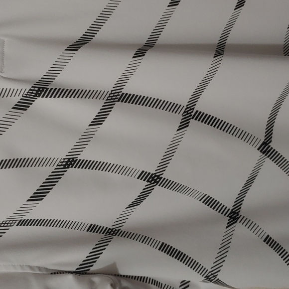 Izod Perform Men's Cool FX X-treme Function Golf Polo - Picture 2 of 7